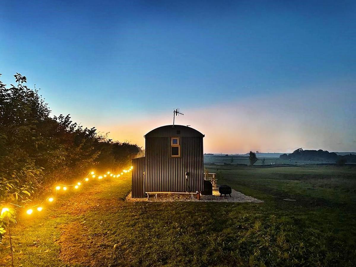 Luxury Shepherd Hut In The Peak District Bakewell Zewnętrze zdjęcie